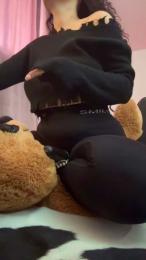 _universia webcam cam4 model stream image