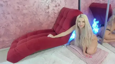 LesyaTouch webcam model stream image