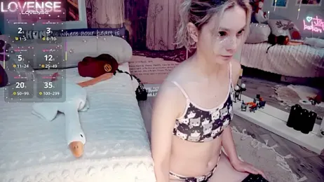 Careful_i_bite webcam model stream image