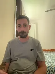 defbond420 webcam model stream image