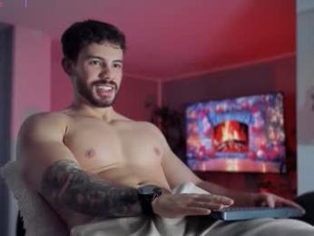 valenthinoking webcam model stream image