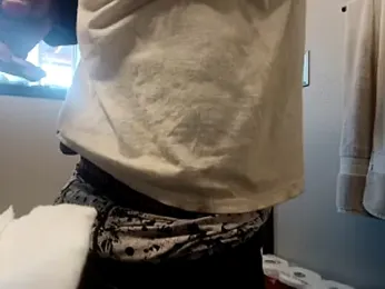 DevinToore webcam model stream image