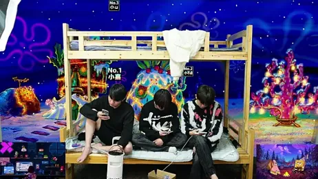 xiaohuangren01 webcam model stream image