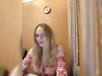 Angelic- webcam bongacams model stream image