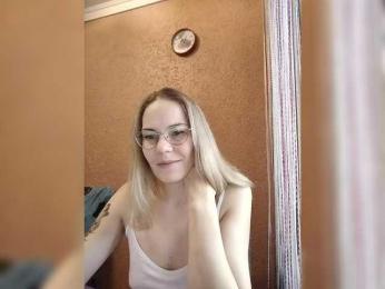 Angelic- webcam model stream image