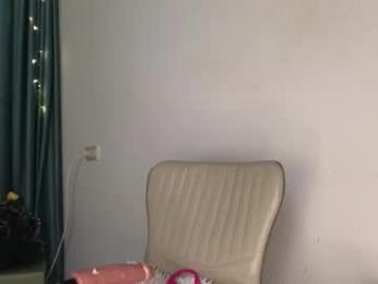 hey_herbal webcam model stream image