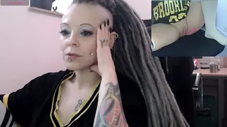 EdgesOfReality webcam stripchat model stream image