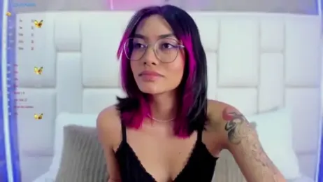 AzuraKindong webcam model stream image