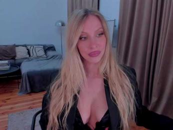 ToxicBlonde webcam model stream image