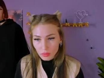 ariel_shadow webcam model stream image