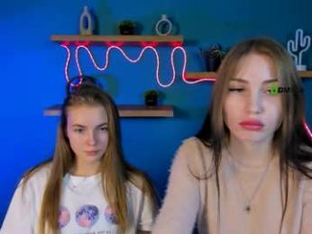 ariel_shadow webcam model stream image