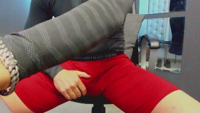 AronGrant webcam model stream image