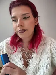 RiriRoseey webcam model stream image