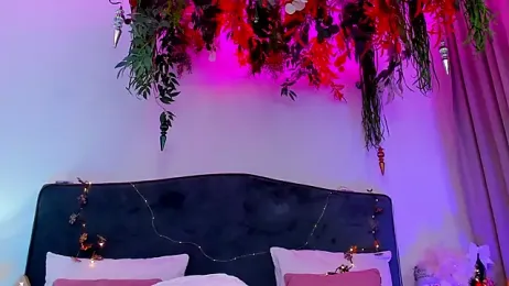 MiaMuse webcam model stream image