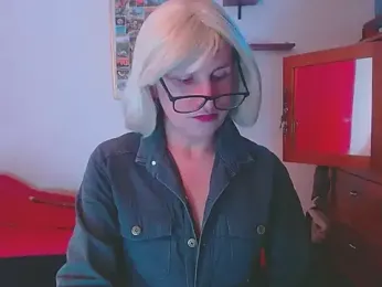 LorenJade webcam model stream image