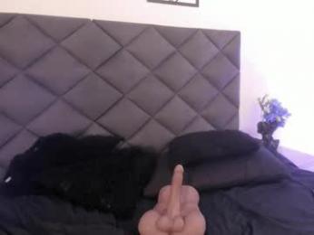 mikaelslow webcam model stream image