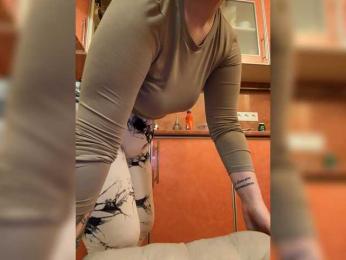 RedTobacco webcam bongacams model stream image