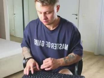 mike___magic webcam model stream image