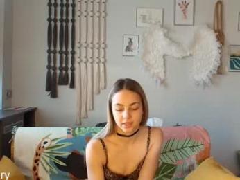 elly_ary webcam model stream image