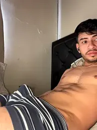 MalekThick webcam model stream image