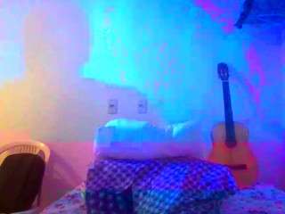 couplemilk webcam model stream image