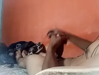 Hay-Viene-El-Huyy webcam model stream image