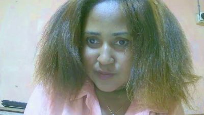 hollyhhot webcam model stream image