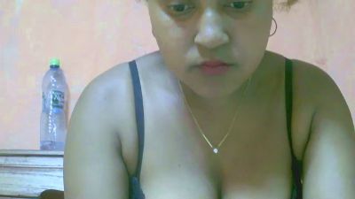 hollyhhot webcam model stream image