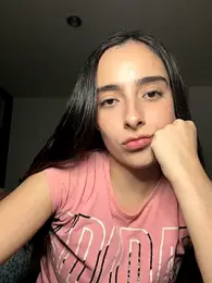 swrennn19 webcam model stream image