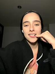 swrennn19 webcam model stream image