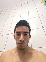 TommyMomentum webcam model stream image