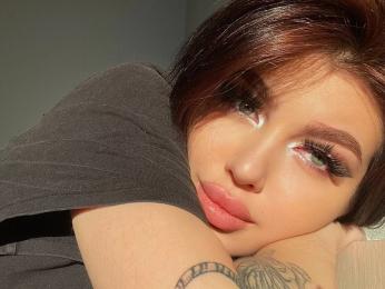 KarolinaKaren webcam livejasmin model stream image