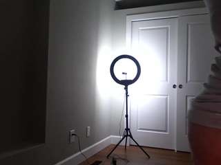 julimonroe webcam model stream image