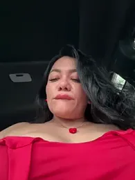 Abril10_ webcam stripchat model stream image