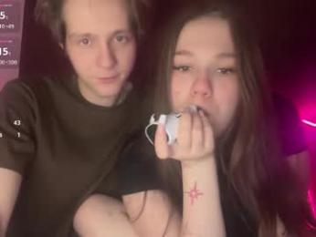 titsdestoy2007 webcam model stream image