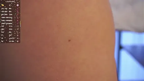 LynBardon webcam model stream image