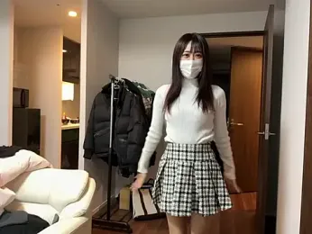 Gokujyo-Namanaka webcam stripchat model stream image