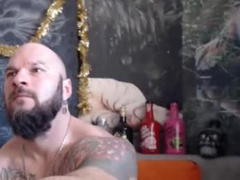 viking_me webcam model stream image