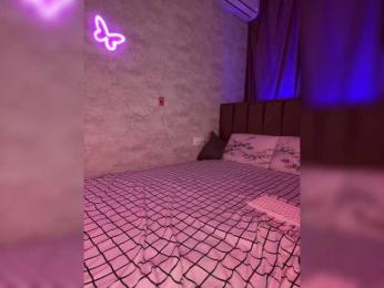 ButttFly webcam bongacams model stream image