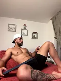 Ezzio_Scolaro webcam model stream image