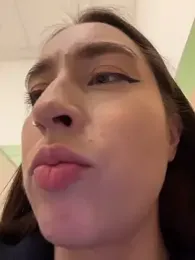 Holly_Play stripchat stream image